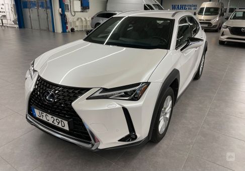 Lexus UX, 2021