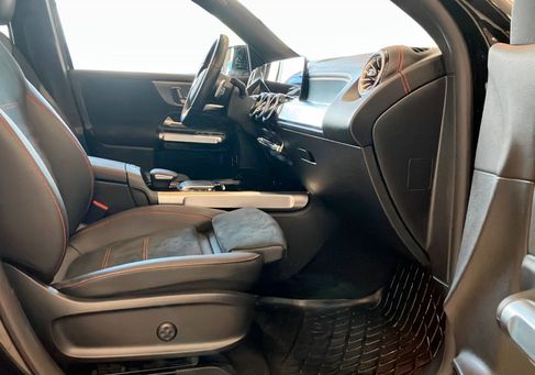 Mercedes-Benz EQB, 2023