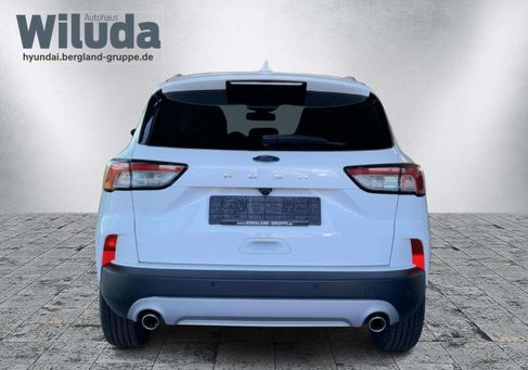 Ford Kuga, 2022