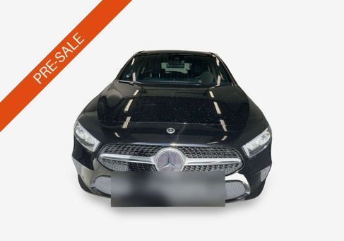 Mercedes-Benz A 200, 2022 3