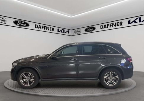 Mercedes-Benz GLC 200, 2021