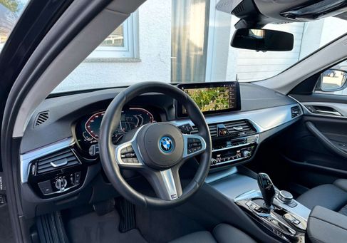 BMW 530, 2022