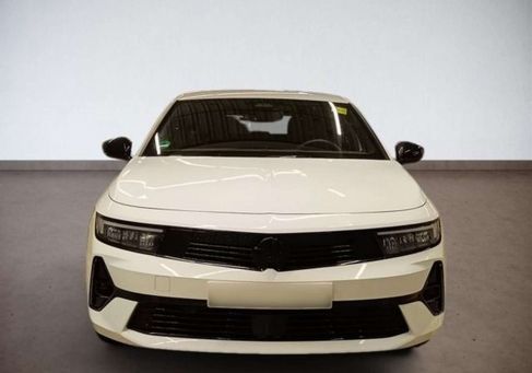 Opel Astra, 2025