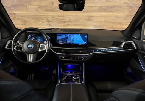 BMW X5, 2023