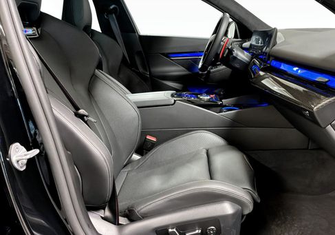 BMW M5, 2025 3