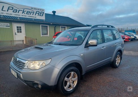 Subaru Forester, 2010