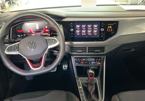 Volkswagen Polo, 2025 3