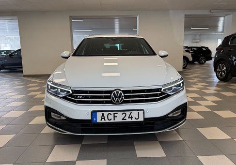 Volkswagen Passat Variant, 2022