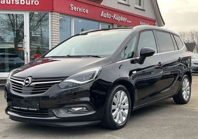 Opel Zafira, 2017