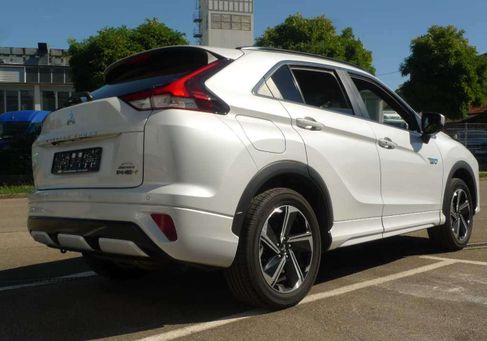 Mitsubishi Eclipse Cross, 2024