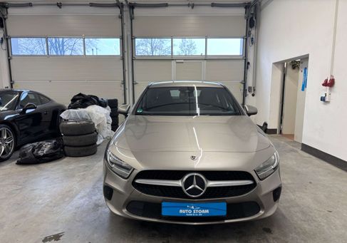 Mercedes-Benz A 180, 2020