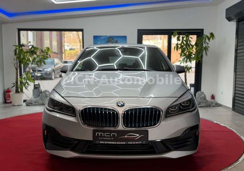 BMW 225, 2019