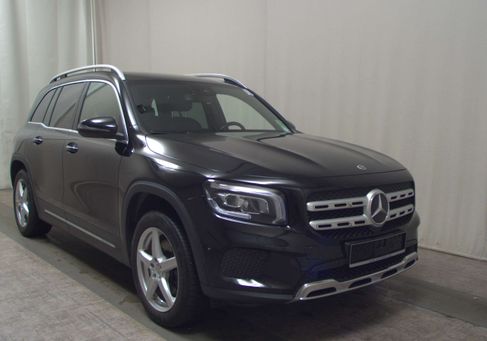 Mercedes-Benz GLB 200, 2021