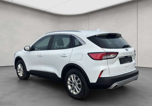 Ford Kuga, 2022
