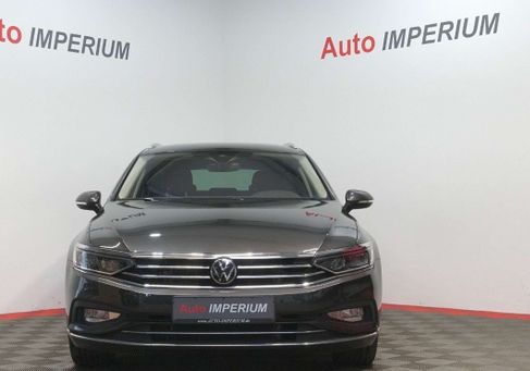 Volkswagen Passat Variant, 2023