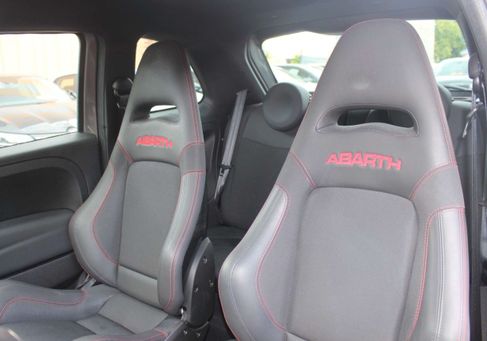 Abarth 695, 2024 2