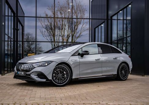 Mercedes-Benz EQE, 2022