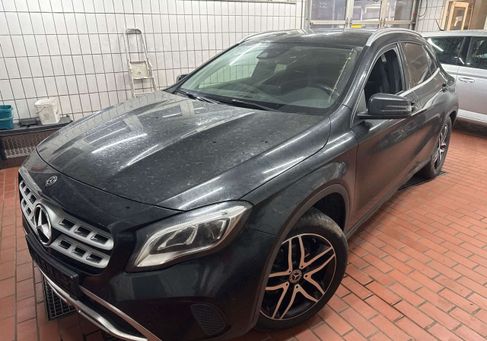 Mercedes-Benz GLA 180, 2017
