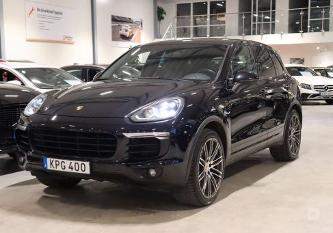 Porsche Cayenne, 2015