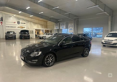 Volvo S60, 2014