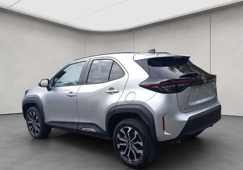 Toyota Yaris Cross, 2025