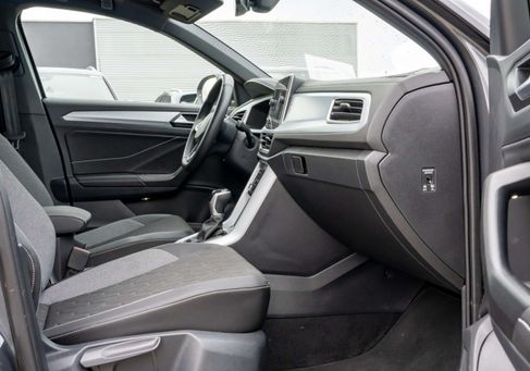 Volkswagen T-Roc, 2025