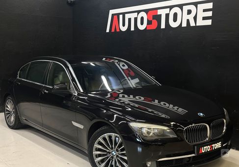 BMW 750, 2010