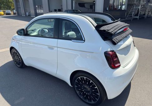 Fiat 500C, 2026