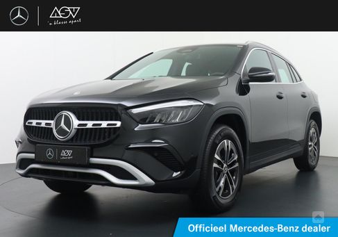 Mercedes-Benz GLA 250, 2024