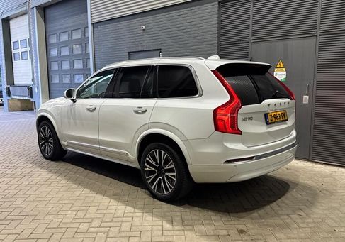 Volvo XC90, 2022 3