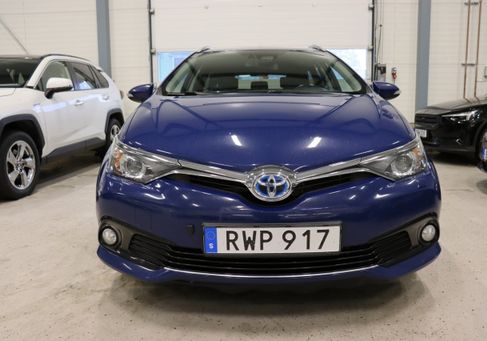 Toyota Auris Touring Sports, 2017