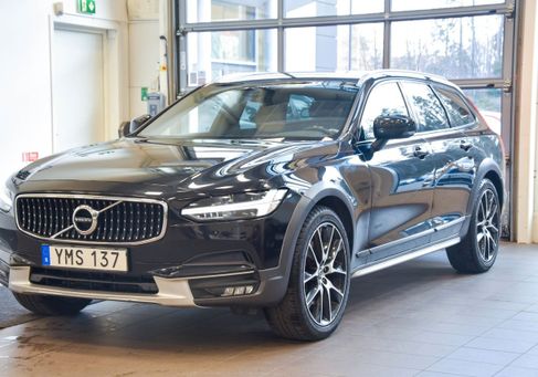 Volvo V90 Cross Country, 2018