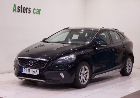 Volvo V40 Cross Country, 2013