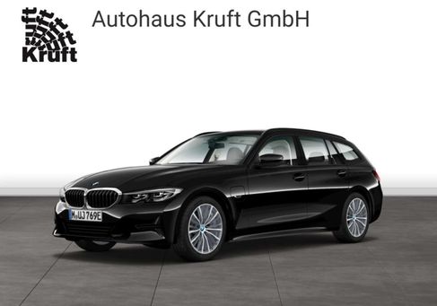 BMW 320, 2022
