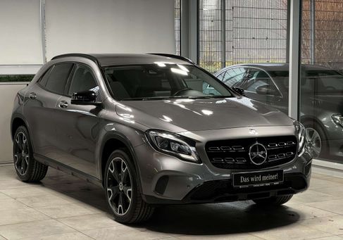 Mercedes-Benz GLA 220, 2019