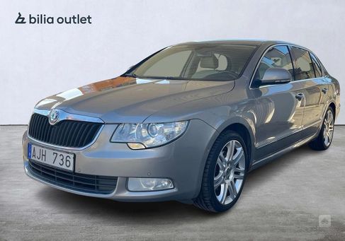 Skoda Superb, 2011