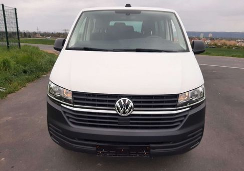Volkswagen T6 Caravelle, 2022