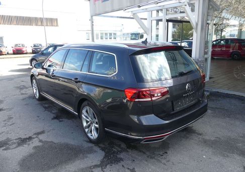 Volkswagen Passat Variant, 2021 3