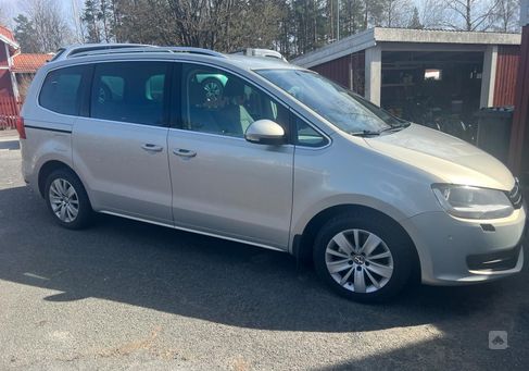 Volkswagen Sharan, 2011