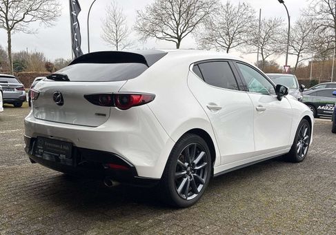 Mazda 3, 2023