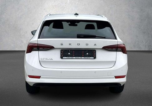 Skoda Octavia, 2023 3