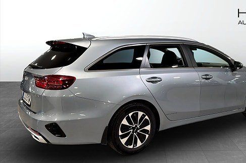 Kia Cee'd Sportswagon, 2022