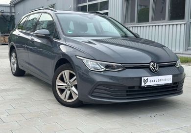 Volkswagen Golf, 2022