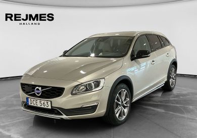 Volvo V60 Cross Country, 2018