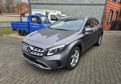 Mercedes-Benz CLA 180, 2017