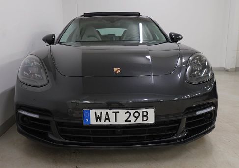 Porsche Panamera, 2019