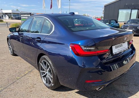 BMW 318, 2023