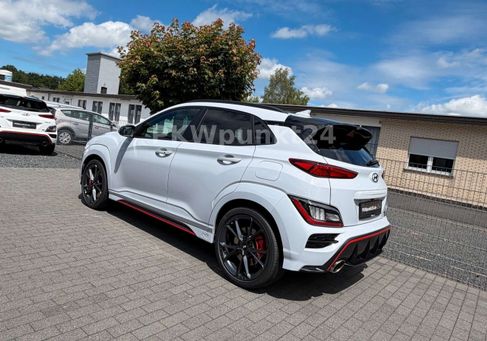Hyundai Kona, 2023 3