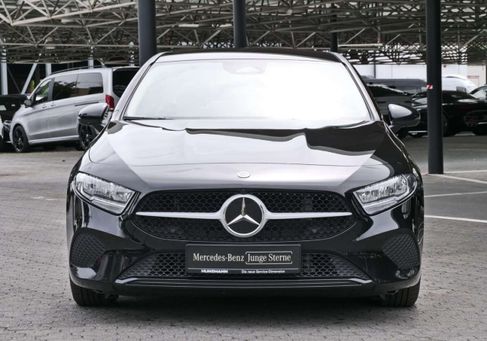 Mercedes-Benz A 180, 2023