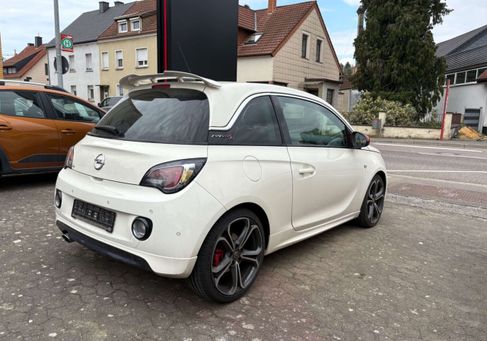 Opel Adam, 2018